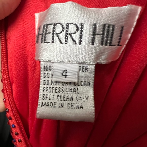 Sherri hill prom dress size 4 - Picture 6 of 6